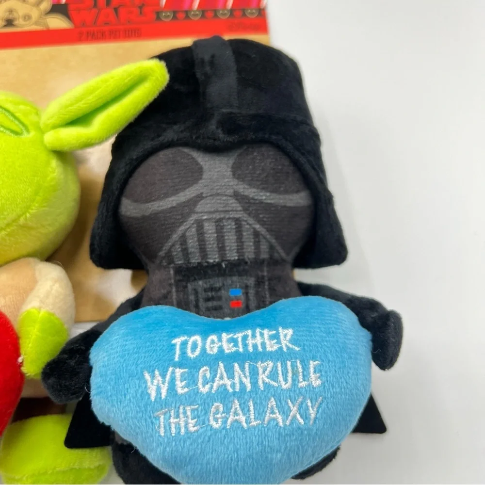 Disney Star Wars Yoda & Darth Vader Valentine Heart 2-Pack Pet Toys Plush